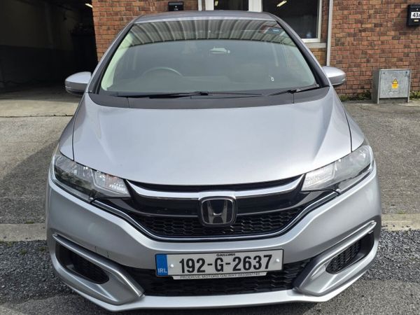 Honda Fit Hatchback, Petrol Hybrid, 2019, Silver