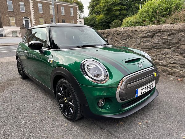 Mini Cooper Hatchback, Electric, 2020, Green
