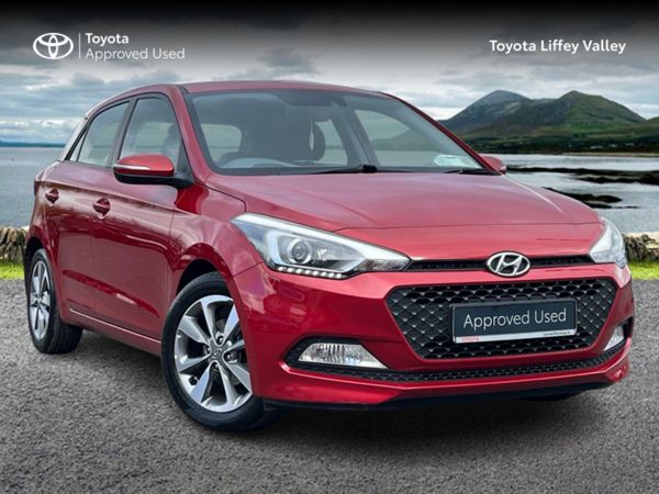 Hyundai i20 Hatchback, Petrol, 2016, Red