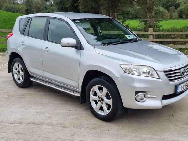 Toyota RAV4 SUV, Diesel, 2011, Silver