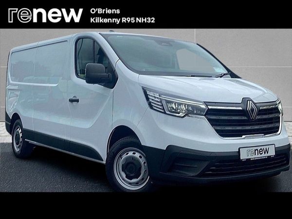 Renault Trafic MPV, Diesel, 2025, White