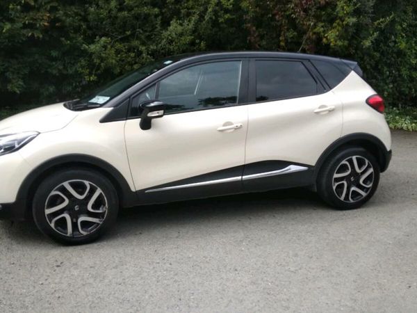 Renault Captur SUV, Diesel, 2016, White