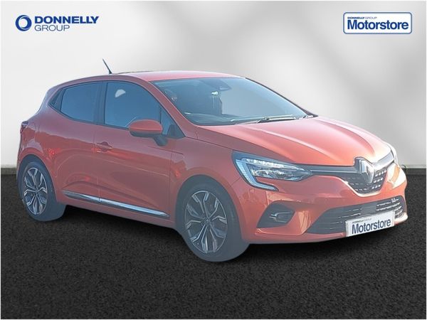 Renault Clio Hatchback, Petrol, 2020, Gold