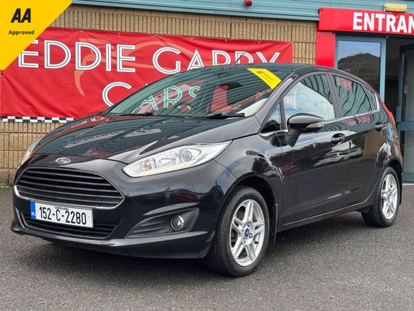 Ford Fiesta Hatchback, Petrol, 2015, Black