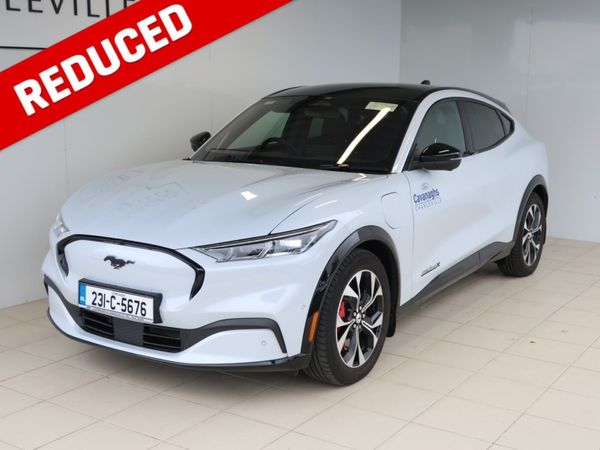 Ford Mustang Mach-E Hatchback, Electric, 2023, White