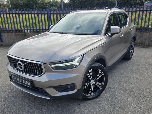 Volvo XC40 SUV, Petrol Hybrid, 2021, Grey