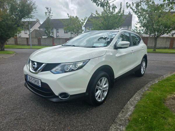 Nissan Qashqai Hatchback, Diesel, 2016, White