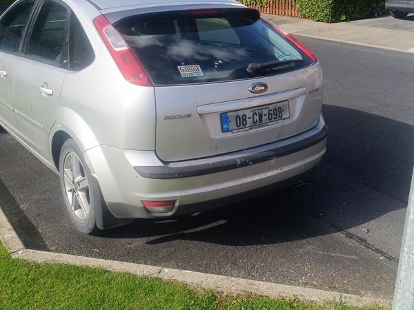 Ford Focus Hatchback, Petrol, 2008, Silver