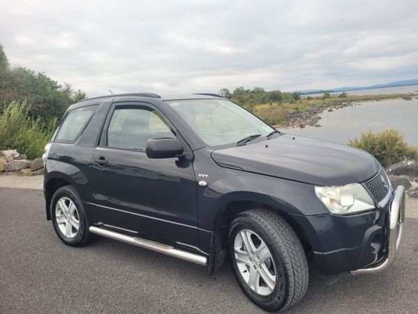 Suzuki Grand Vitara SUV, Petrol, 2006, Black