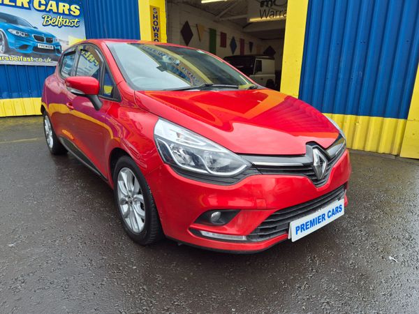 Renault Clio Hatchback, Diesel, 2017, Red