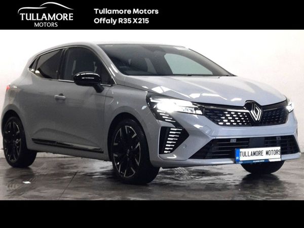 Renault Clio Hatchback, Petrol, 2025, Grey
