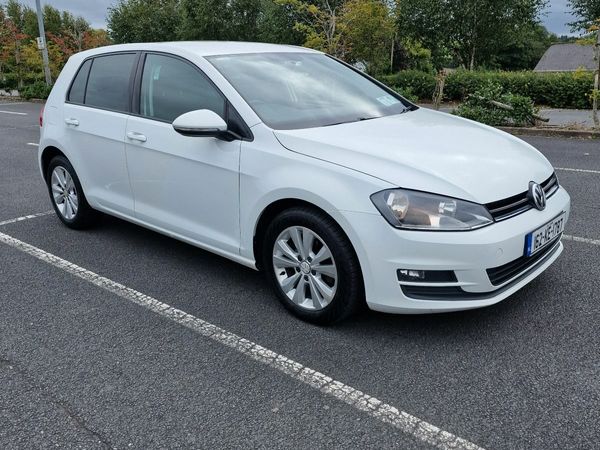 Volkswagen Golf Hatchback, Petrol, 2016, White