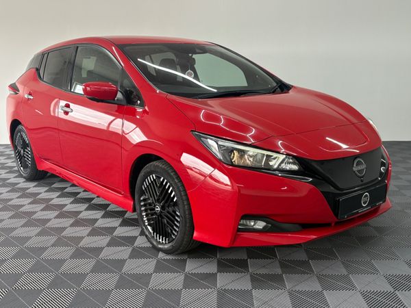 Nissan Leaf Hatchback, Electric, 2022, Red