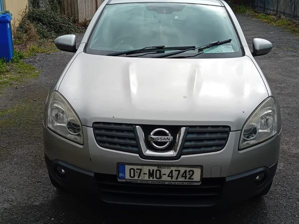 Nissan Qashqai Hatchback, Petrol, 2007, Silver