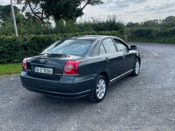 Toyota Avensis Saloon, Petrol, 2006, Green
