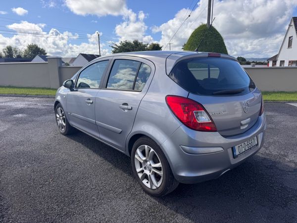 Opel Corsa Hatchback, Petrol, 2007, Silver