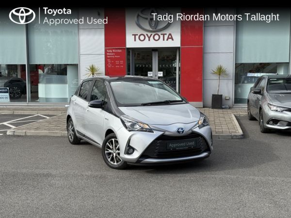 Toyota Yaris Hatchback, Petrol Hybrid, 2020, Grey