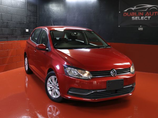 Volkswagen Polo Hatchback, Petrol, 2015, Red