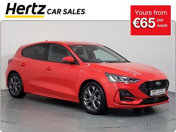 Ford Focus Hatchback, Petrol, 2023, Red