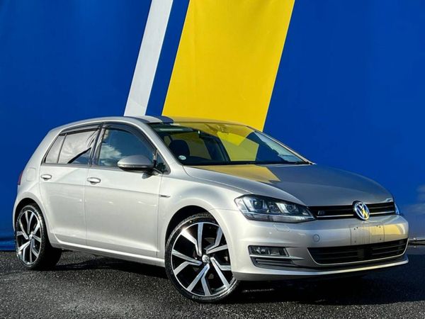 Volkswagen Golf Hatchback, Petrol, 2015, Silver