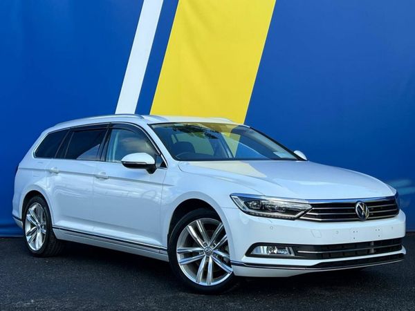 Volkswagen Passat Estate, Petrol, 2016, White
