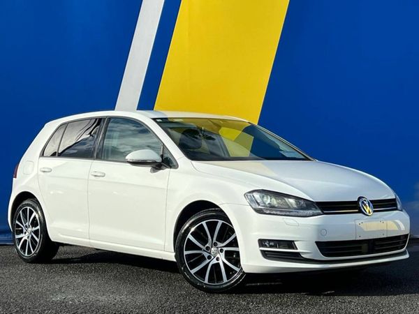 Volkswagen Golf Hatchback, Petrol, 2014, White