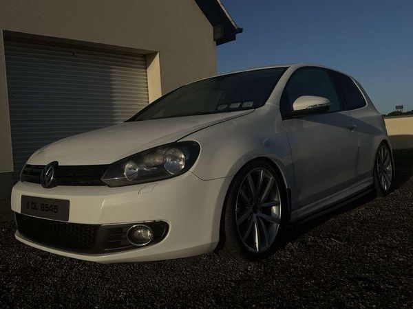Volkswagen Golf Hatchback, Diesel, 2011, White