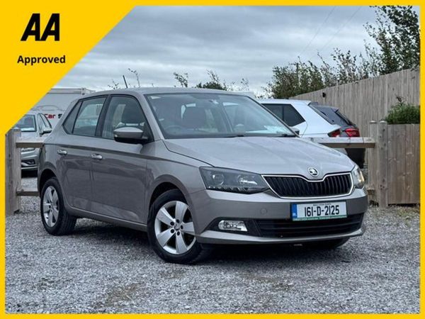 Skoda Fabia Hatchback, Petrol, 2016, Beige