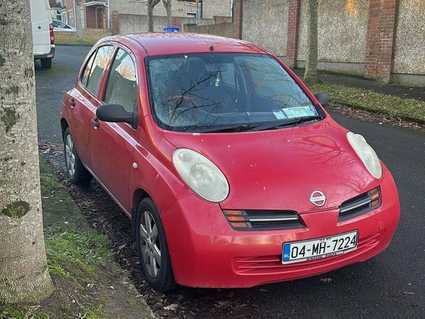 Nissan Micra Hatchback, Petrol, 2004, Red