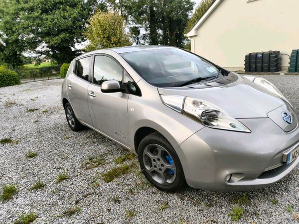 Nissan Leaf Hatchback, Electric, 2014, Silver