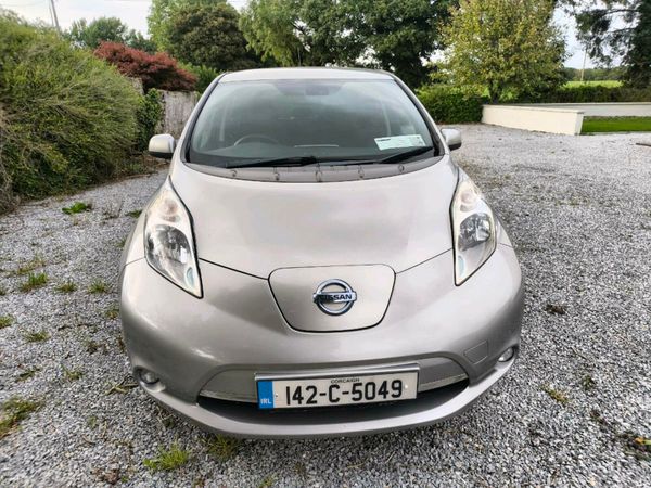 Nissan Leaf Hatchback, Electric, 2014, Silver