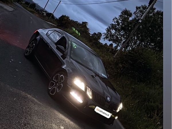 Skoda Octavia Saloon, Diesel, 2018, Black