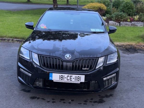 Skoda Octavia Saloon, Diesel, 2018, Black