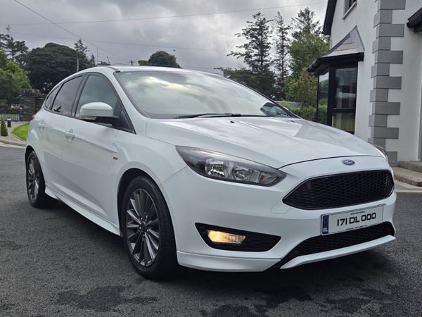 Ford Focus Hatchback, Diesel, 2017, White