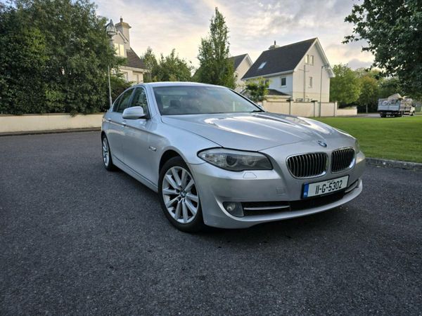 BMW 5-Series Saloon, Diesel, 2011, Silver