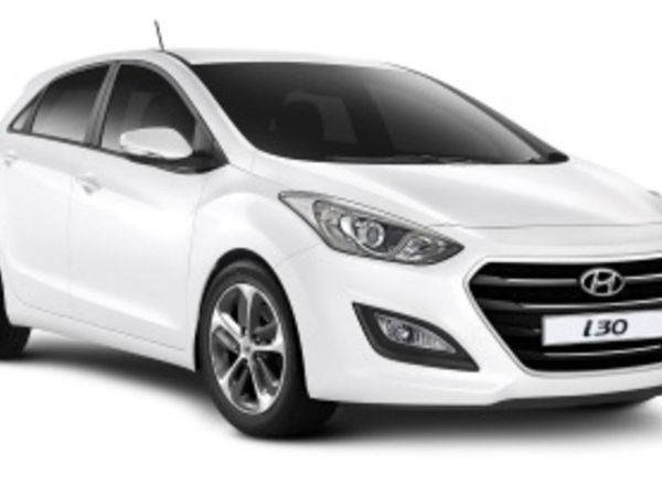Hyundai i30 Hatchback, Petrol, 2016, White