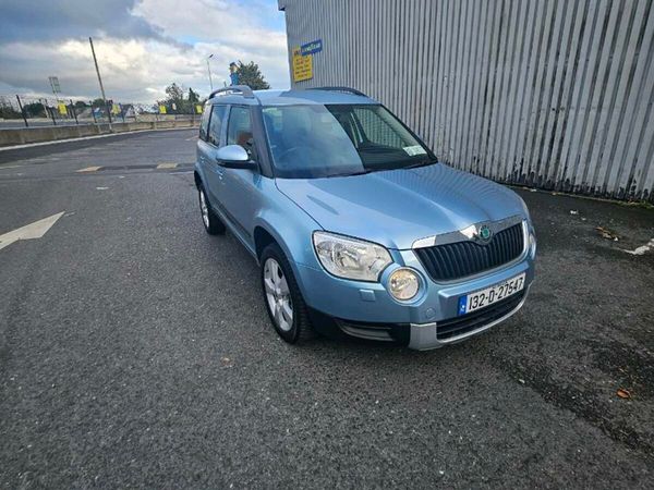 Skoda Yeti SUV, Petrol, 2013, Blue