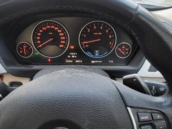 BMW 3-Series Estate/Jeep, Petrol Plug-in Hybrid, 2016, Silver