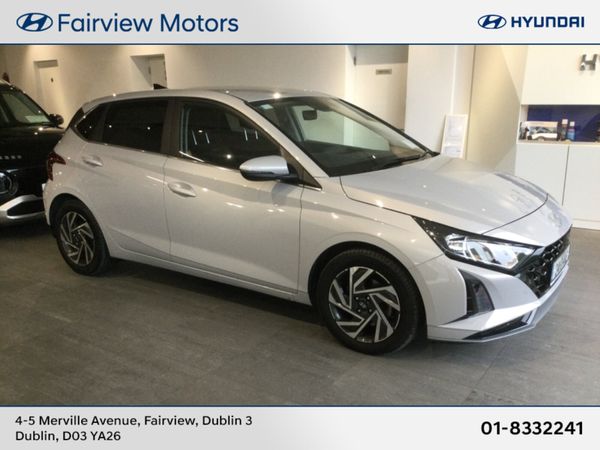 Hyundai i20 Hatchback, Petrol, 2024, Grey