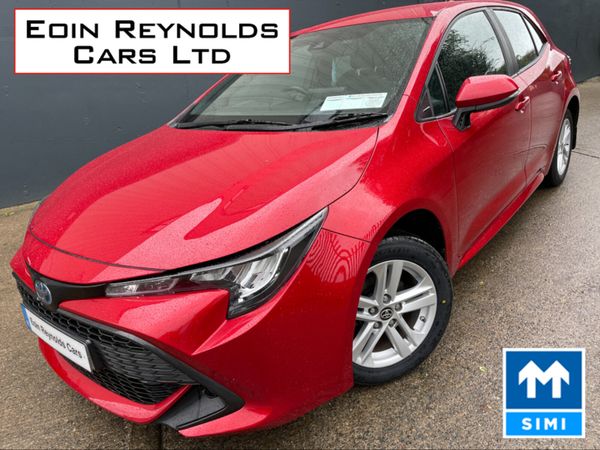 Toyota Corolla Hatchback, Petrol Hybrid, 2022, Red