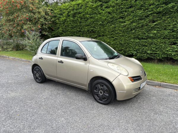 Nissan Micra Hatchback, Petrol, 2005, Gold
