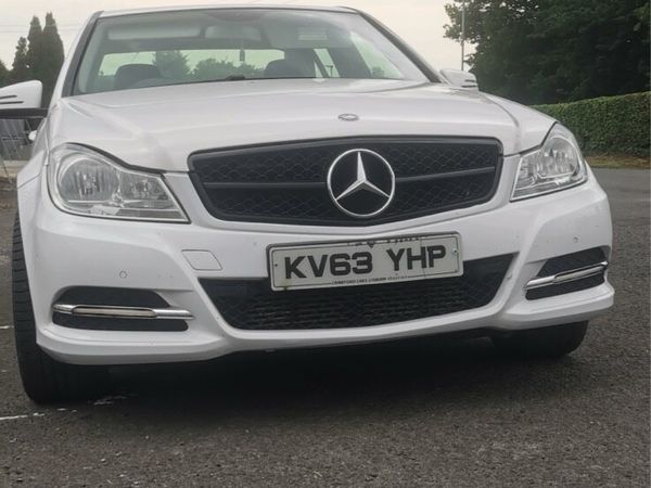 Mercedes-Benz C-Class Saloon, Diesel, 2013, White