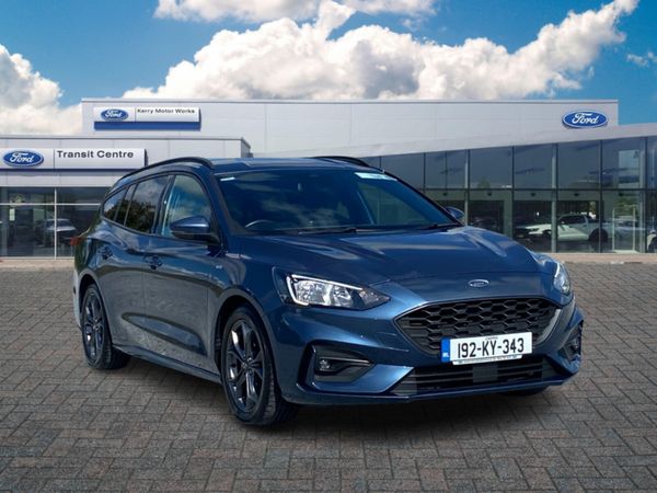 Ford Focus Estate, Petrol, 2019, Blue
