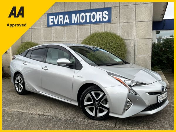 Toyota Prius Saloon, Petrol Hybrid, 2018, Silver