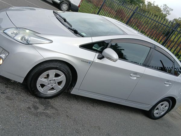 Toyota Prius Hatchback, Petrol Hybrid, 2011, Silver