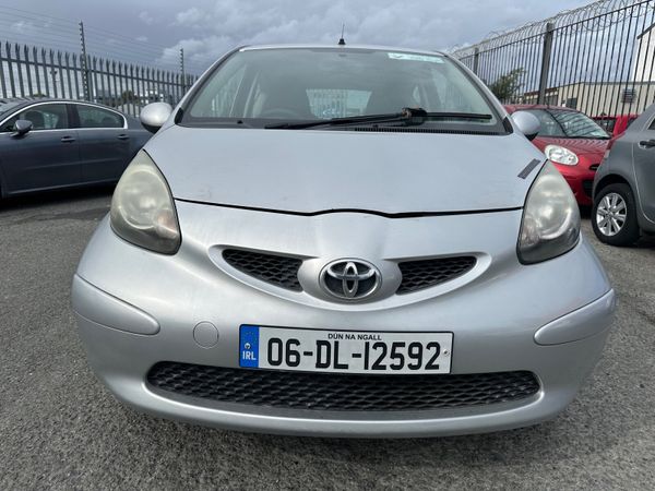 Toyota Aygo Hatchback, Petrol, 2006, Silver