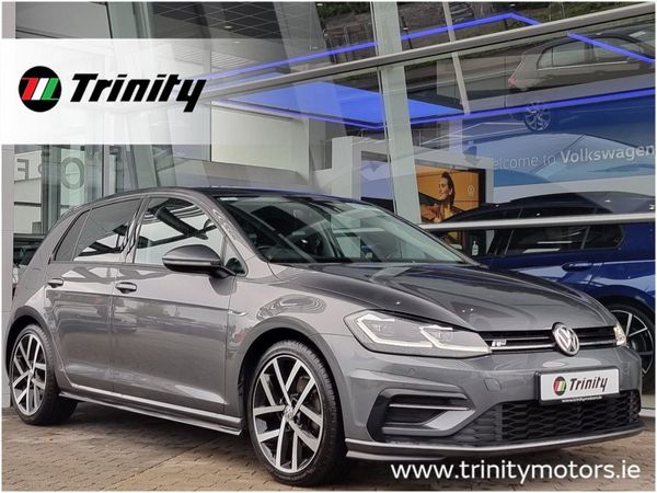 Volkswagen Golf Estate, Petrol, 2019, Grey