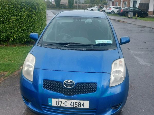 Toyota Yaris Hatchback, Petrol, 2007, Blue