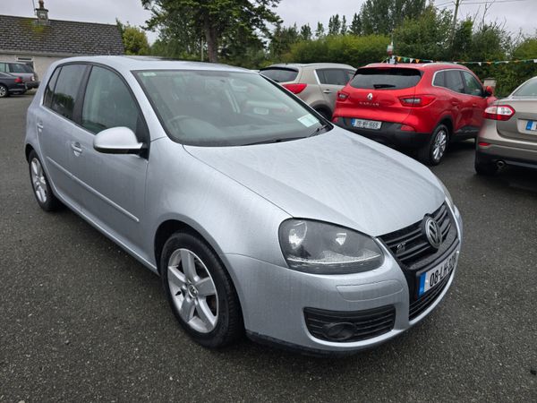 Volkswagen Golf Hatchback, Petrol, 2008, Silver