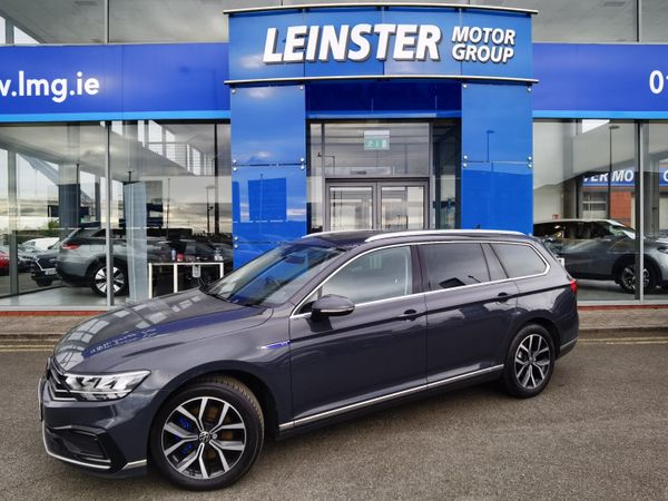 Volkswagen Passat Estate, Petrol Plug-in Hybrid, 2021, Grey